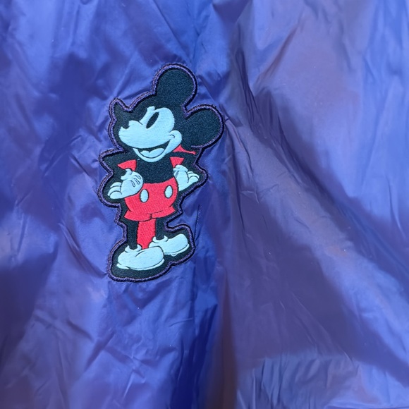 🎠Disney Reversible Puffy Jacket, Mickey Mouse, Size XXL $30 or $25 w/offer - Picture 4 of 5